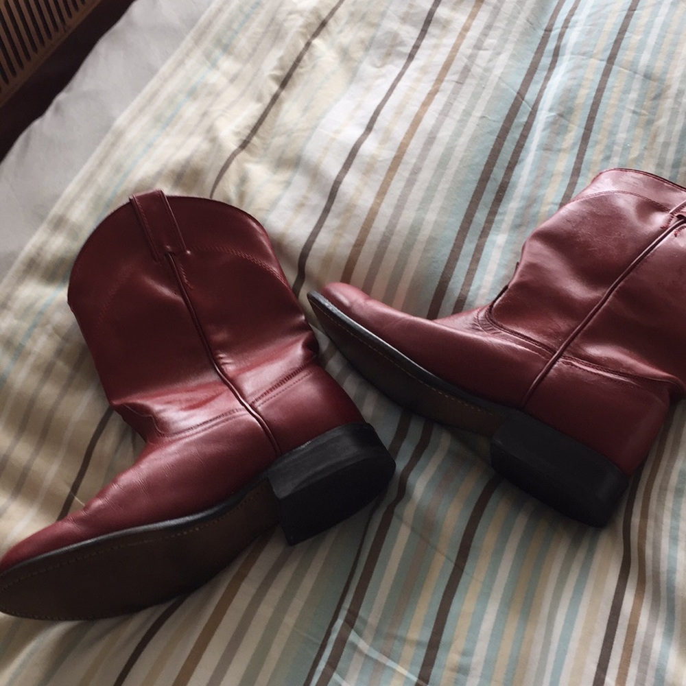 Laredo Red Boots - size 7.5 M